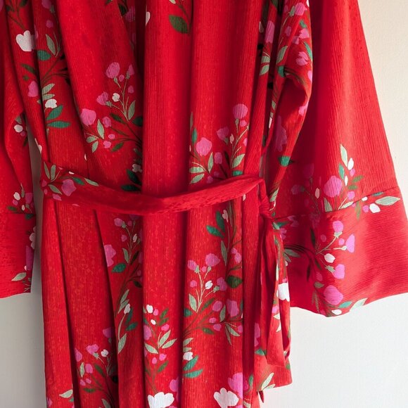 Zara floral wrap midi dress with 3/4 sleeves - Picture 15 of 16